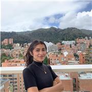 Profesora de apoyo escolar y lenguaje para niños y niñas